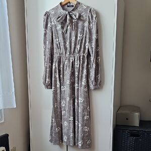 SHEIN Brown Floral Long Sleeve Dress